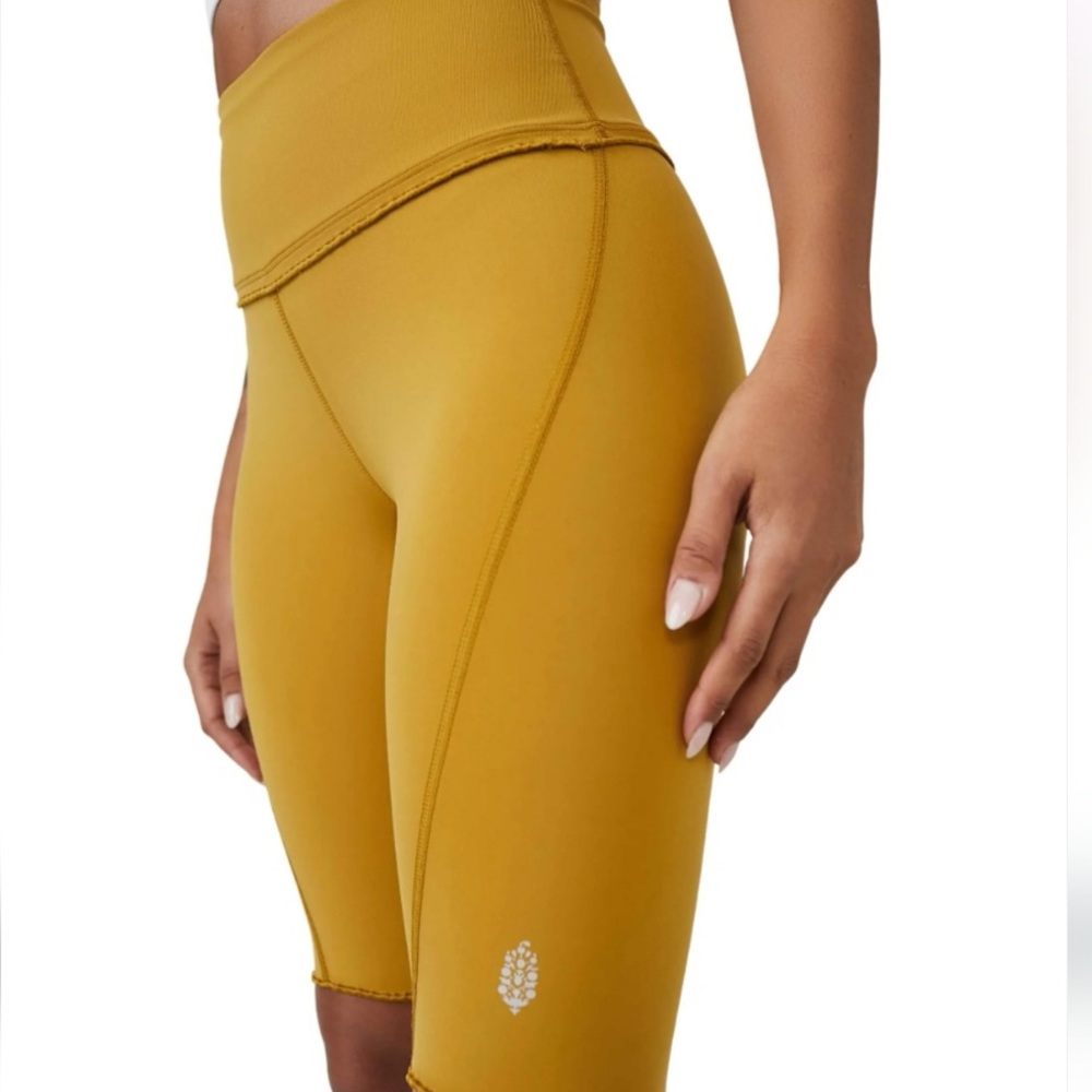 Free People Movement Heart Rate Shorts Alchemy - Picture 2 of 3